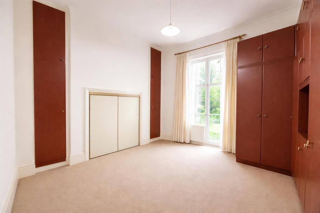 Bedroom.jpg