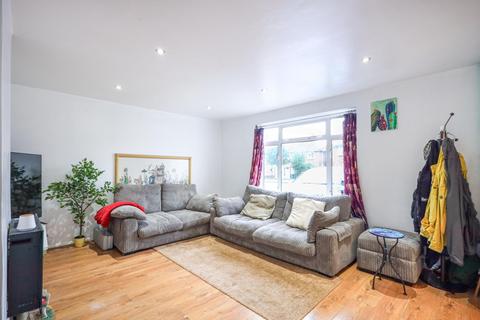 3 bedroom semi-detached house for sale, Kings Drive, Edgware, HA8