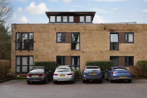 2 bedroom apartment for sale, Hornbeam Road, Reigate