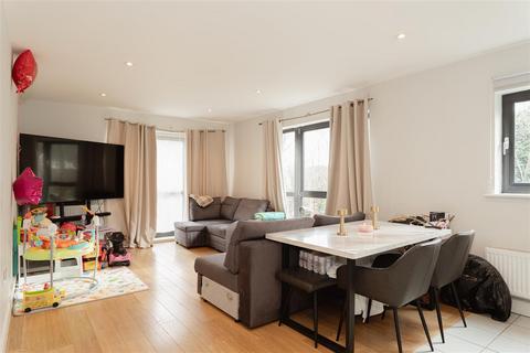 2 bedroom apartment for sale, Hornbeam Road, Reigate