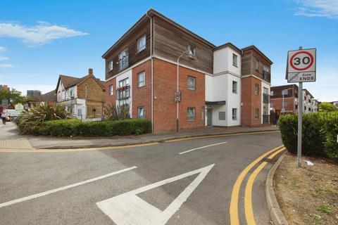 Riverside Close, Romford, RM1