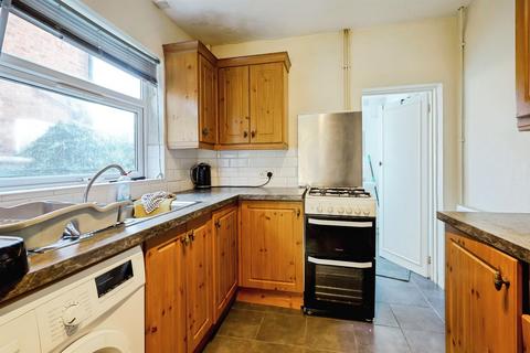 3 bedroom terraced house for sale, Thirlestane Road, Northampton