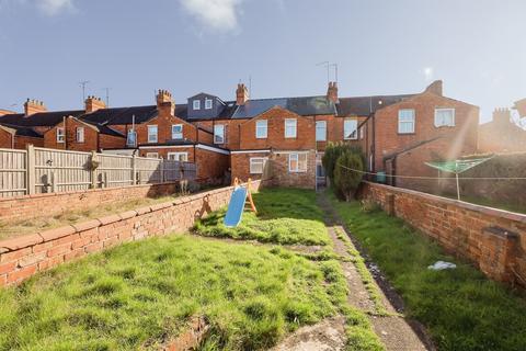 3 bedroom terraced house for sale, Thirlestane Road, Northampton