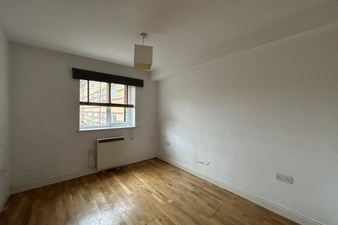 2 bedroom flat for sale, Scotney Gardens, St. Peters Street, Maidstone, Kent, ME16 0GR
