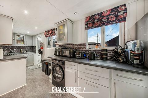 undefined, St. Andrews Avenue, Hornchurch, RM12