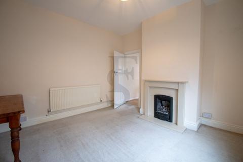 3 bedroom end of terrace house for sale, Vaughan Street, Leicester