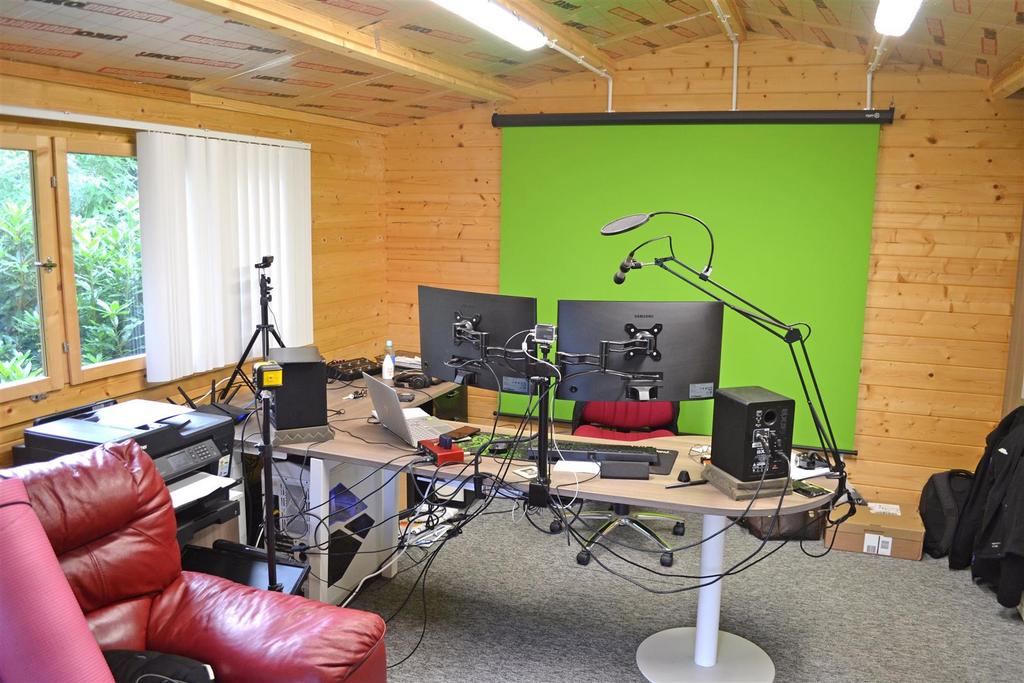 Garden office/studio