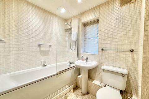 2 bedroom apartment for sale, Chamberlain Drive, Wilmslow