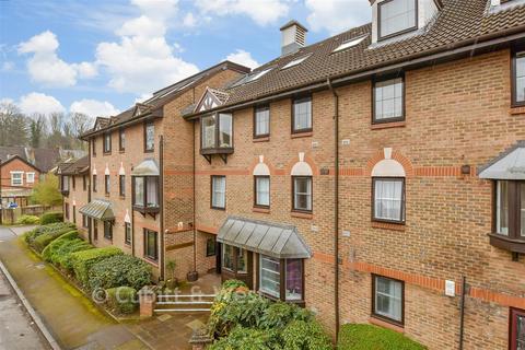 3 bedroom flat for sale, Lansdowne Road, Purley, Surrey