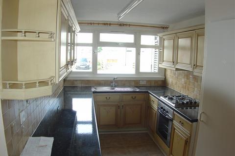 3 bedroom terraced house to rent, Milton Rd, London, N15