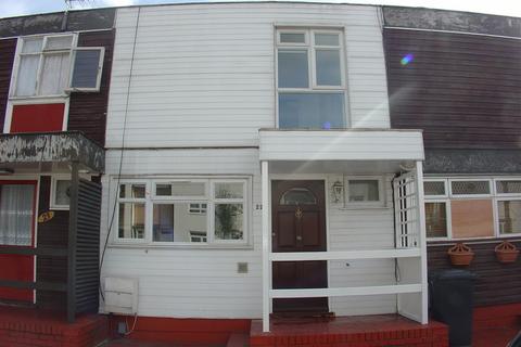 3 bedroom terraced house to rent, Milton Rd, London, N15