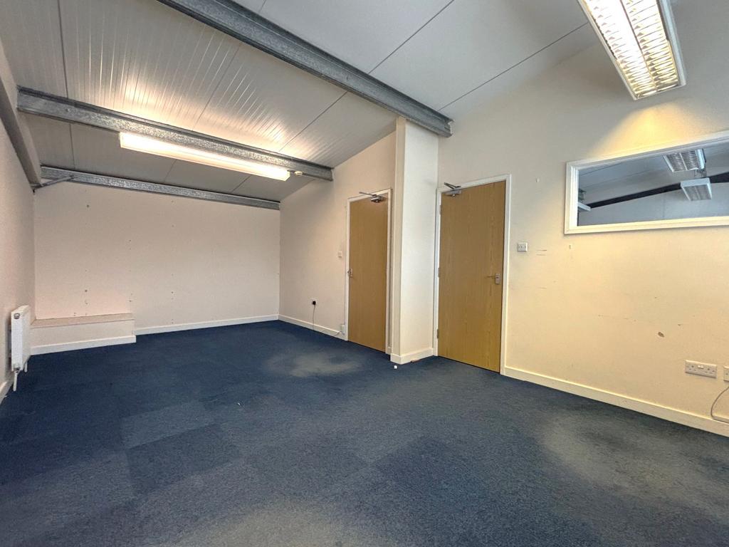 First floor office (S)