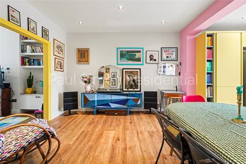 3 bedroom terraced house for sale, Sandford Avenue, Wood Green, London, N22