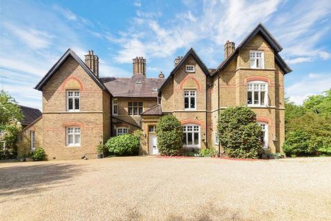 2 bedroom flat for sale, St. Marys Road, Surbiton KT6