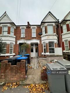 3 bedroom flat to rent, Furness Road, London, NW10
