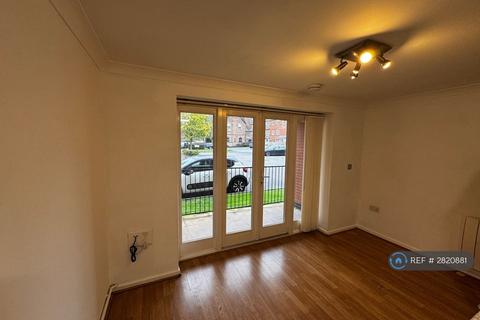 undefined, Grants Yard, Burton-On-Trent, DE14