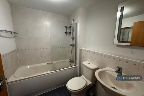undefined, Grants Yard, Burton-On-Trent, DE14