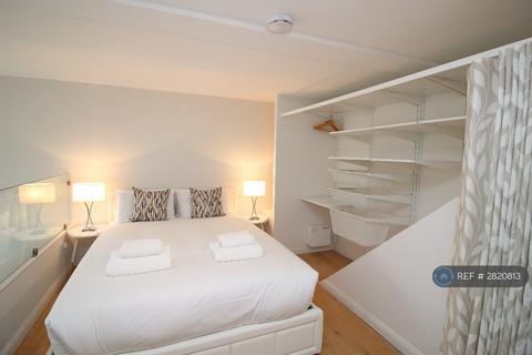 undefined, Mcdonald Road, Edinburgh, EH7