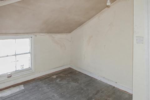 1 bedroom flat for sale, Flat 4, 12 South Street, Scarborough YO11 2BP