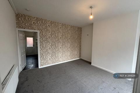 2 bedroom terraced house to rent, Brookfield St, Bolton, BL2