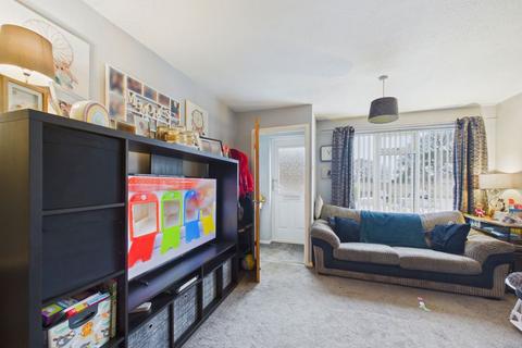 2 bedroom terraced house for sale, 50 Queens Drive, Whitby