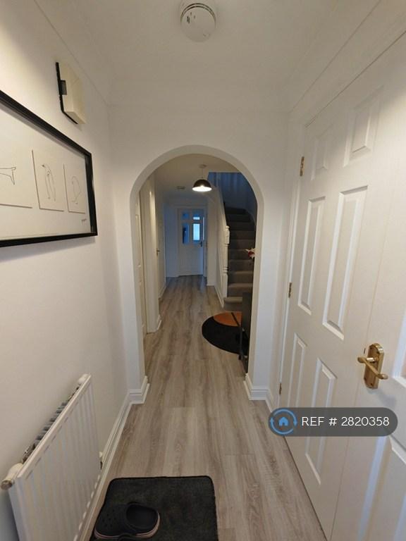 Entrance Corridoor