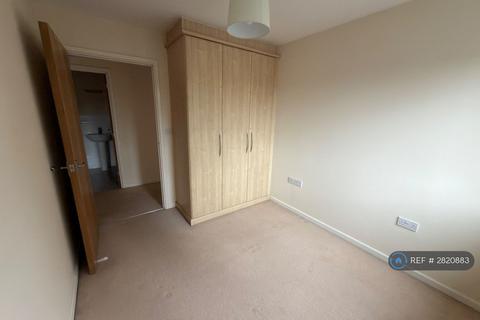 undefined, Grants Yard, Burton-On-Trent, DE14