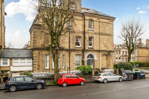 2 bedroom flat for sale, Eaton Road, Hove, East Sussex, BN3