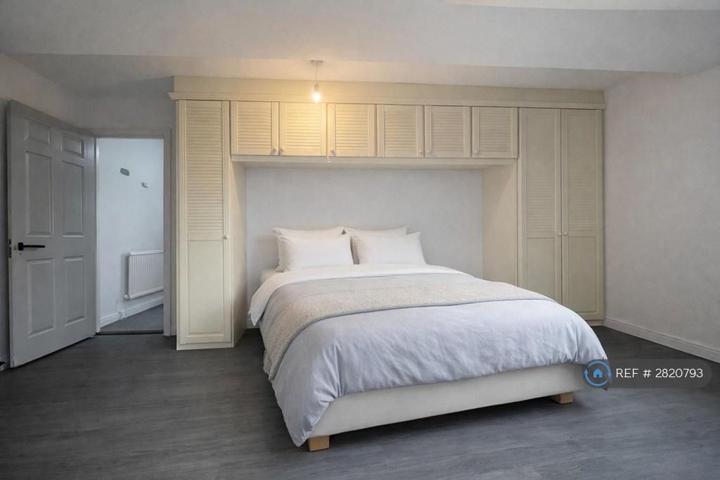 Room 1