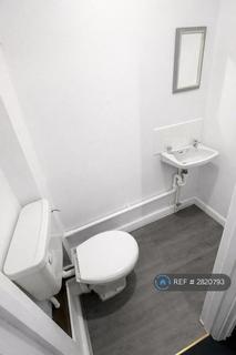 undefined, St Georges Square, London, E14