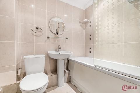1 bedroom flat to rent, Medesenge Way, Palmers Green, N13