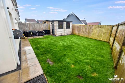 undefined, St. Peters Way, Steynton, Milford Haven