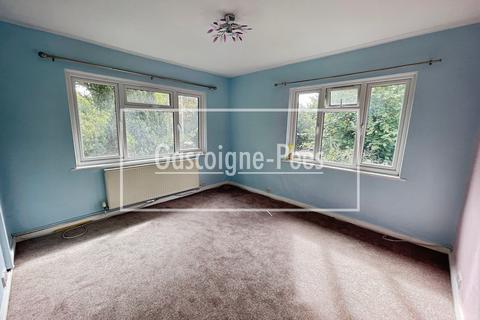 undefined, Florida Court, Reading, RG1