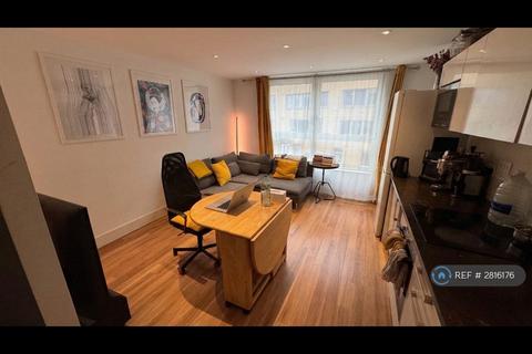 undefined, Queensland Road, London, N7