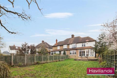 undefined, Twyford Avenue, London