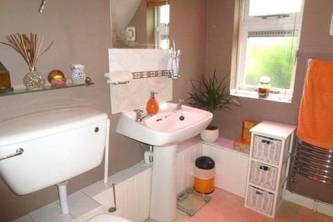 undefined, Linden Avenue, KETTERING, NN15