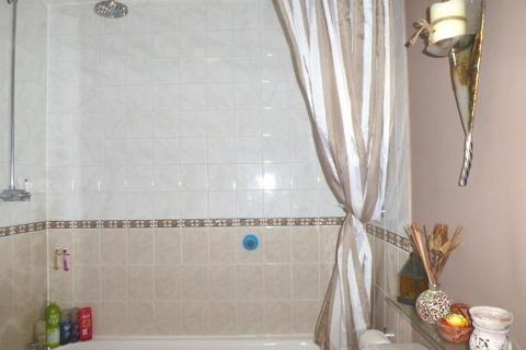 undefined, Linden Avenue, KETTERING, NN15