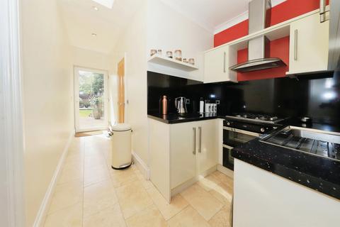 4 bedroom house to rent, Copthorne Road, WOLVERHAMPTON