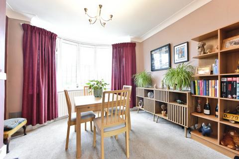 3 bedroom semi-detached house for sale, Mardale Avenue, Oldham, OL2