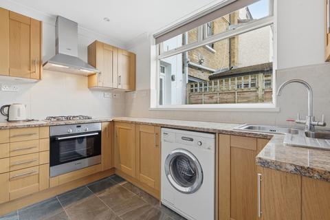 1 bedroom ground floor maisonette for sale, Bridge Road, Grays RM17