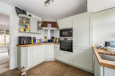 2 bedroom terraced house for sale, Brook Gardens, Emsworth