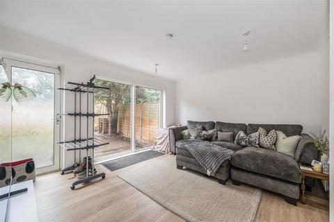 2 bedroom terraced house for sale, Brook Gardens, Emsworth