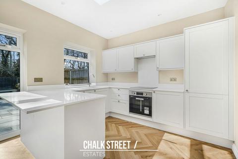 undefined, Hillview Avenue, Hornchurch, RM11
