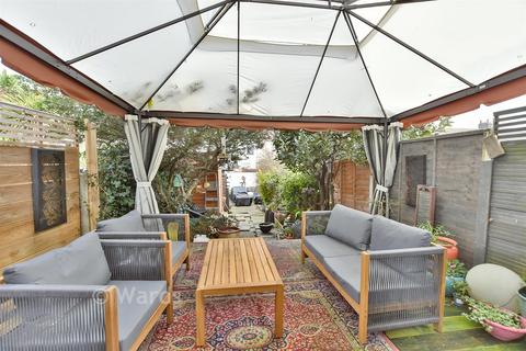 3 bedroom terraced house for sale, Livingstone Road, Gillingham ME7