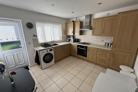 undefined, Field Gate Gardens, Glenfield, Leicester