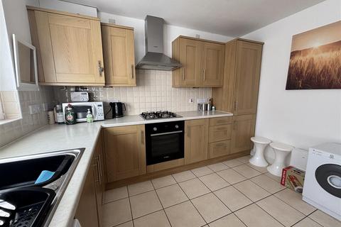 undefined, Field Gate Gardens, Glenfield, Leicester