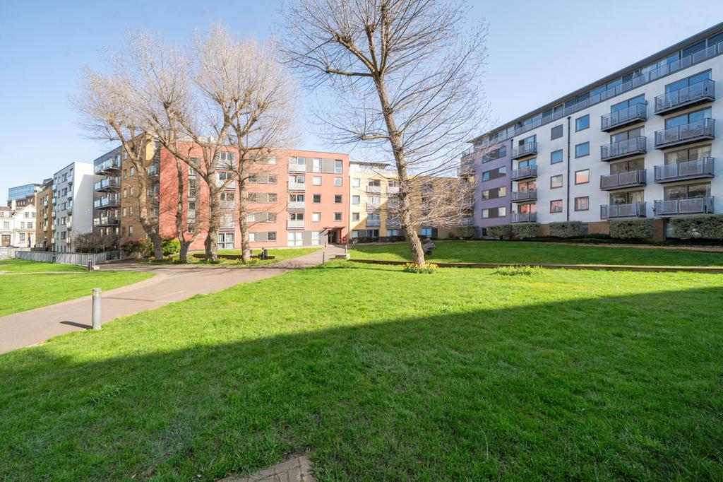 Communal Grounds