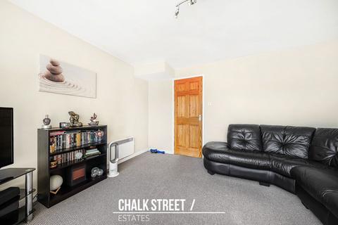 undefined, Menthone Place, Hornchurch, RM11