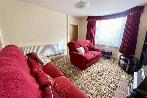 undefined, Holborn Avenue, Holbrooks, Coventry *No onward chain*