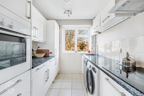 Greatdown Road , Hanwell, London, W7